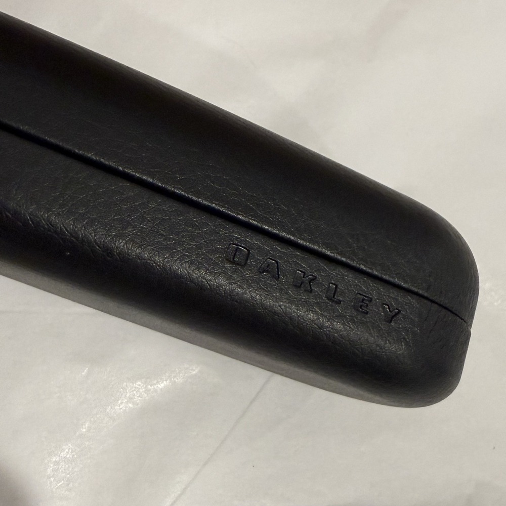 OAKLEY‎ Black Authentic Clamshell Eyeglasses Hard Case Sunglasses